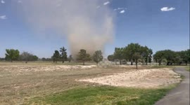 Huge dust devil swirls in Roswell, New Mexico