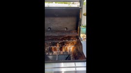 Amazing bbq grill pressure washing - viral on TikTok and IG