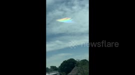 US: Beautiful Iridescent Clouds Spotted In Newburyport, Massachusetts