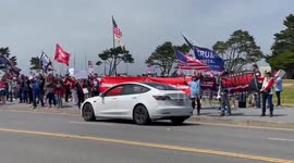 US: Trump Supporters, Protesters Rally In San Francisco Ahead Of Campaign Fundraiser 2