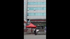 Volunteers provide services during gaokao in China's Shenyang