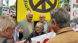 Jeremy Corbyn takes part in pro-Palestine march in London