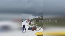 USA: Dramatic Tornado Video near Santa Rosa Beach, FL