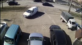 Tram collision: UAZ truck caught unaware on Oktyabrskaya Street, Omsk