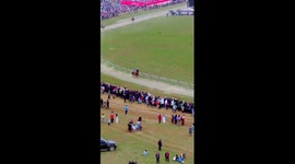 Grand horse race staged in Shangri-la, China