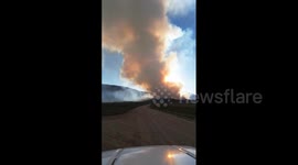US: Wildfire Erupts Near Twin Lakes In Colorado 3