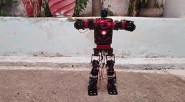 Young engineer unveils multilingual robot that can do push-ups