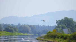Swiss fighter jet makes smooth landing on motorway