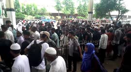 Millions head to hometowns in Bangladesh to celebrate Eid al-Adha