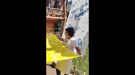 Dyeing with yellow turmeric