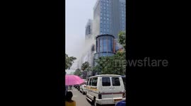 India: Major Fire Breaks Out At Shopping Mall In Kolkata