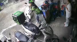 Storm batters restaurant in Bangkok