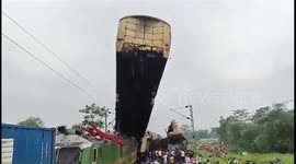 India: Eight Dead in Train Collision in West Bengal