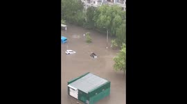 Torrential rain turns Moscow streets into lakes