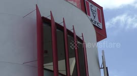 Oldest KFC Restaurant that looks like a Bucket in Los Angeles