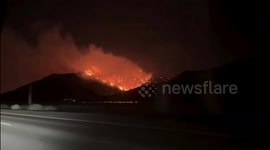 US: Fast-Moving ‘Post Fire’ Rages In Gorman, Southern California 3