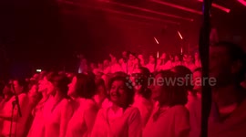 Choir perform Beastie Boys rendition at David Bowie memorial concert