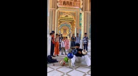 Rajasthan man masterfully balances 7 rolling football at a time