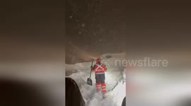 Chile: Successful Rescue Effort After Avalanche Strikes Car