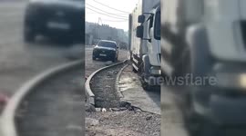 Palestine: Israeli Forces fire live bullets at young men during the ongoing storming of the town of Silwad, east of Ramallah