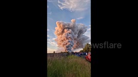 UK: Large Fire Breaks Out At Industrial Estate In Scotland 3