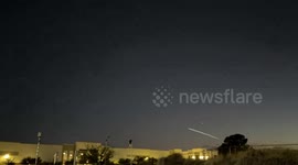 USA: Spectacular Video Captures SpaceX Falcon 9 Launching Starlink Satellites from NWS Las Vegas Office