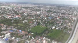 Julian Assange lands in Bangkok on freedom flight for Australia