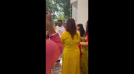 Garba celebrations: Keebo the Labrador joins the festivities in Vadodara