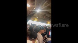 US: Mets-Yankees Game Delayed By Inclement Weather In NYC 4