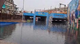 Rain hammers Delhi-NCR, roads flooded, flights operations suspended