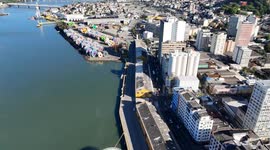 In this port in the city of Vitória you can see the coils with submarine cables that are installed for various functions such as the Global Internet.