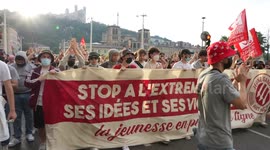 Protests against far-right continue in France