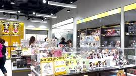 'Kidults' buying cartoon toys boost economy in Thailand