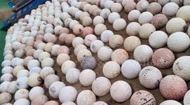 Sand artist created five hundred balls installed on 20 ft long sand art to congratulate Team India at Puri Sea Beach in Odisha