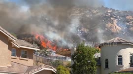 US: Sierra Fire Erupts In Fontana, California, Burning 400 Acres