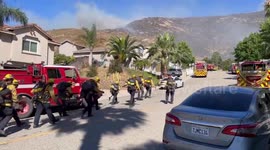 US: Sierra Fire Erupts In Fontana, California, Burning 400 Acres 5
