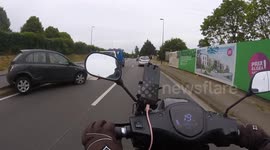 Car stuck on the cement lane separator. Paris suburb. Route D307 (Bailly/Le Chesnay-Rocquencourt) next to Versailles. 3 july 2024. # Accident
