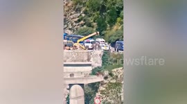 Passengers leap from out-of-control bus as brakes fail