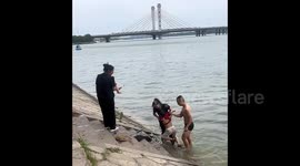 Calm and composed rescuer saves boy from drowning in China’s park