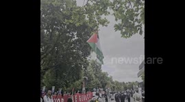 UK: Protesters outside Wimbledon are calling on organizers to end their partnership with Barclays