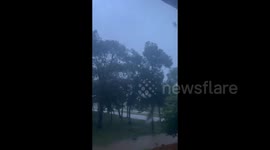 US: Beryl Hurtles Toward Texas Bringing Life-Threatening Storm Surge And Hurricane-Force Winds 3