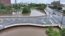 US: Drone Footage Of Flooding Caused By Beryl In Downtown Houston 5
