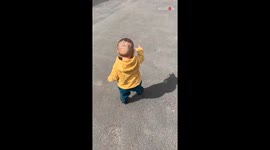 Heartwarming moment: Little boy rushes to nana for a long-awaited hug
