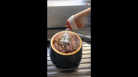 Say goodbye to burned grease stains on your cookware with a DIY hack