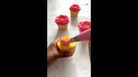 The awe-inducing art of piping an open rose using American buttercream