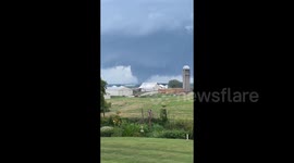 US: Damaging Tornado Touches Down In Mount Vernon, Indiana 2