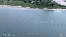 United States: NYPD Specialops Air & Sea Rescue Executes Dramatic Kayaker Rescue from Strong Current