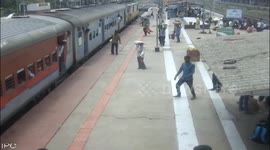 RPF jawan's quick action saves girl who fell while trying to catch moving train in Nashik