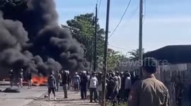 clashes between residents and land execution officers in Indonesia, a fire engine was burned by residents