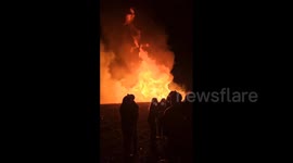 UK: Twelfth Of July 2024 – ‘World Record’ Eleventh Night Bonfire Lit In Larne 4